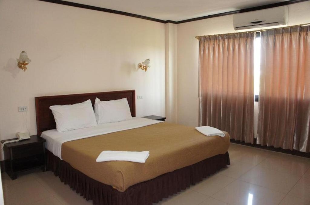 Chaleunehoung Hotel Vientiane Exteriér fotografie