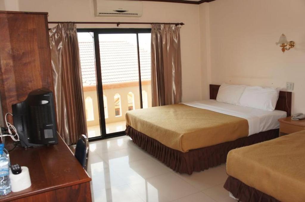 Chaleunehoung Hotel Vientiane Exteriér fotografie