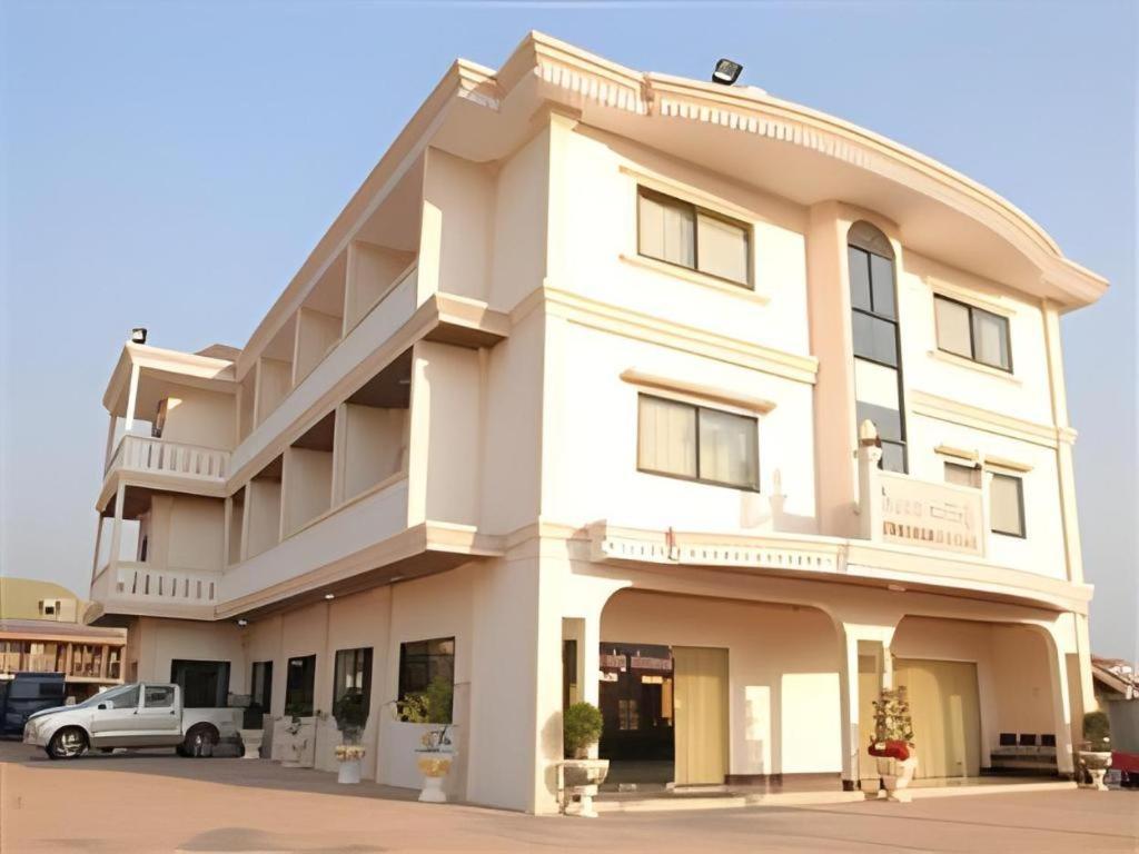 Chaleunehoung Hotel Vientiane Exteriér fotografie
